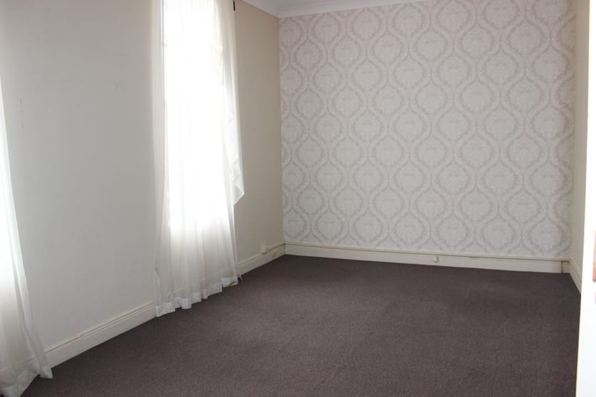 Click to view all images Suite 9 FF/217 Margaret Street Toowoomba City QLD 4350 - Image 2
