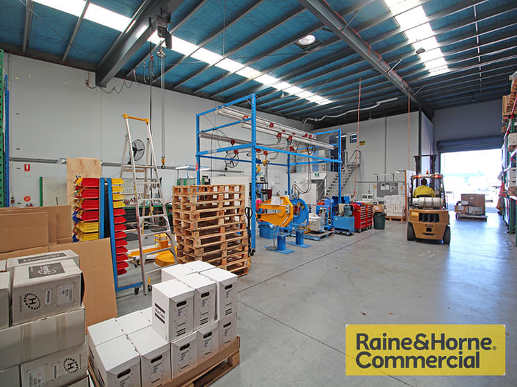 Click to view all images 4/400 Newman Road Geebung QLD 4034 - Image 3