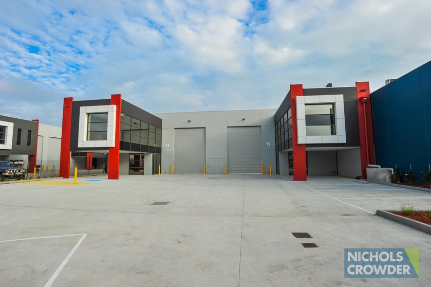 Click to view all images 2/8 Gateway Drive Carrum Downs VIC 3201 - Image 1