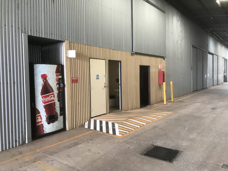 Click to view all images 45-61 Isaac Street - Shed N19 Toowoomba City QLD 4350 - Image 2