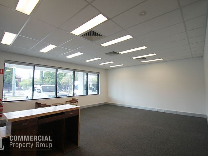 Click to view all images 3/52-60 Roberts Road Greenacre NSW 2190 - Image 3