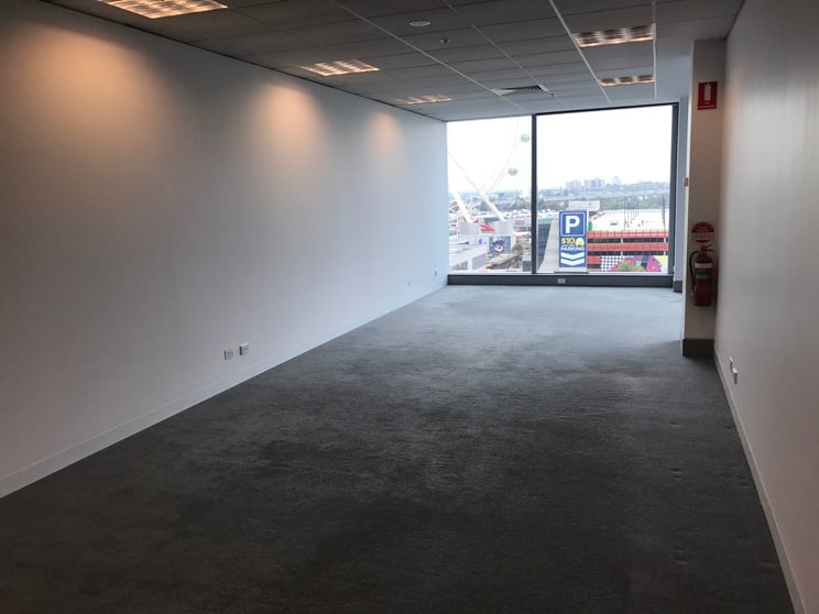Click to view all images 906/401 Docklands Drive Docklands VIC 3008 - Image 2