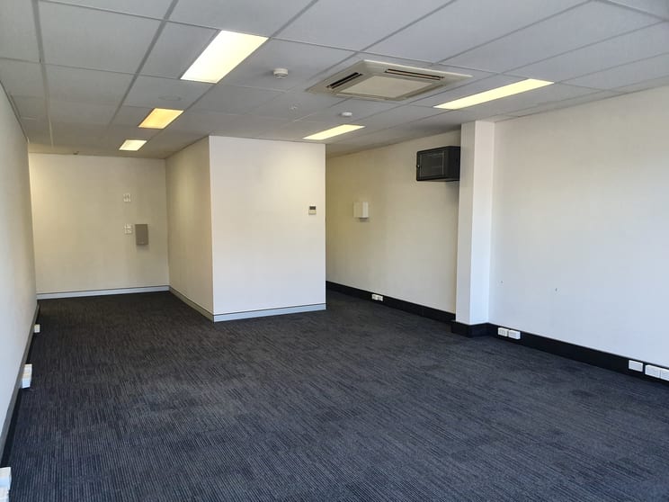 Click to view all images Frenchs Forest NSW 2086 - Image 2