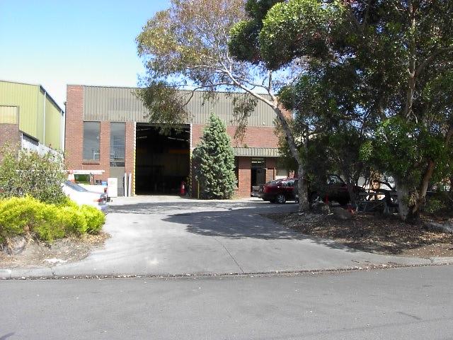 Click to view all images Braeside VIC 3195 - Image 3