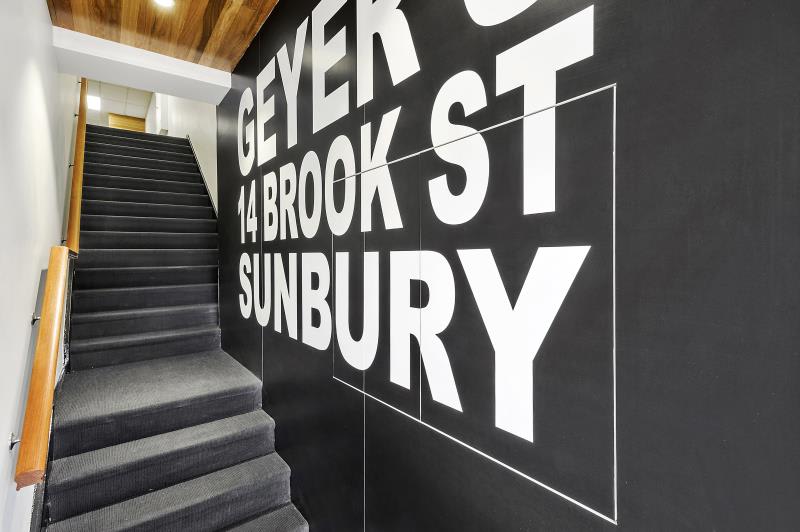 Click to view all images 14 Brook Street Sunbury VIC 3429 - Image 2