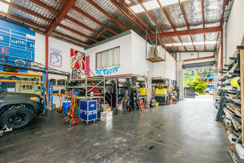 Click to view all images 14 Salisbury Street Botany NSW 2019 - Image 2