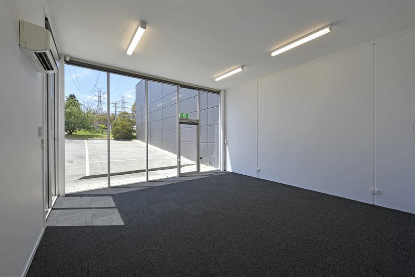 Click to view all images 3/21 Viewtech Place Rowville VIC 3178 - Image 3