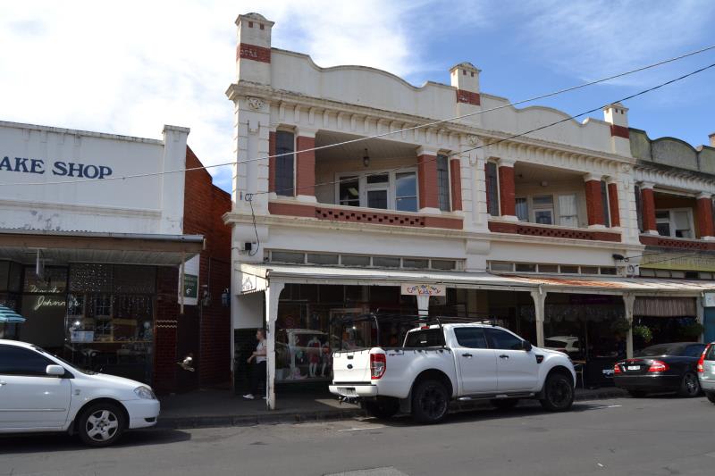 Click to view all images 112A Maling Road Canterbury VIC 3126 - Image 1