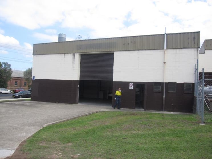 Click to view all images Unit 1/19 Atkinson Street Liverpool NSW 2170 - Image 1