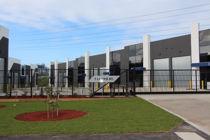 Click to view all images 1/7 Lloyd Street West Melbourne VIC 3003 - Image 2