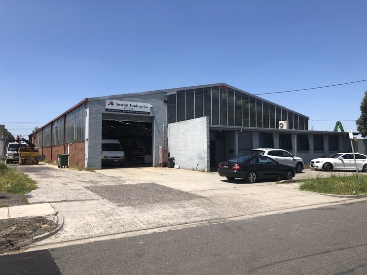 Click to view all images Reservoir VIC 3073 - Image 1
