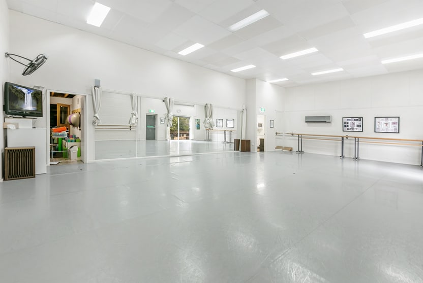 Click to view all images 3/104 Munibung Road Cardiff NSW 2285 - Image 3