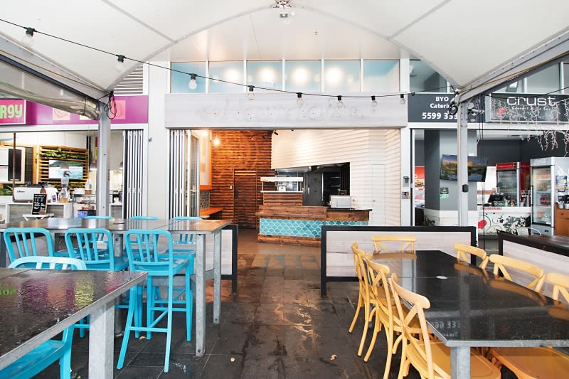 Click to view all images Shop 8/110 Marine Parade Coolangatta QLD 4225 - Image 3