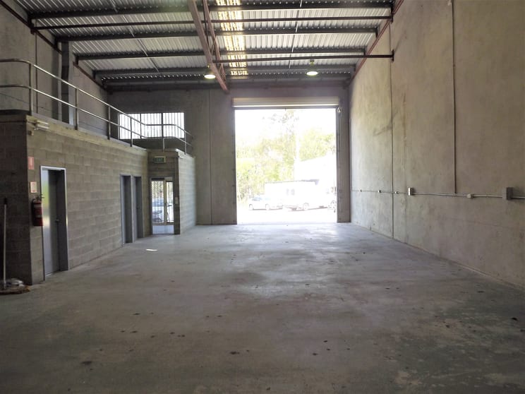 Click to view all images 2/12 Maiella Street Stapylton QLD 4207 - Image 2