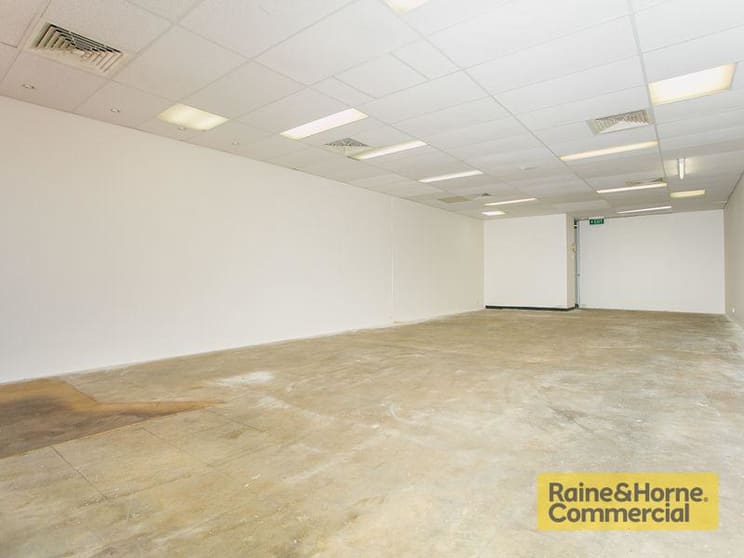 Click to view all images 2 / 115 Grand Boulevard Joondalup WA 6027 - Image 3