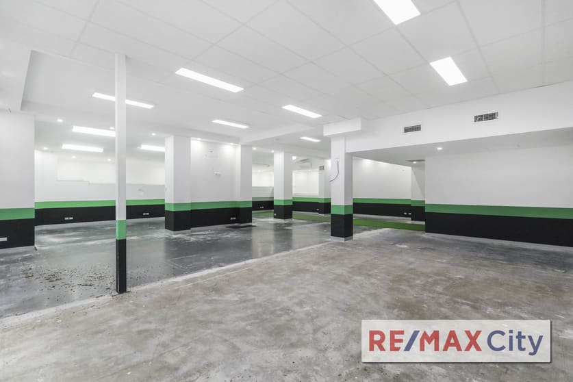 Click to view all images T1-3/41 Park Road Milton QLD 4064 - Image 1