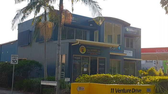 Click to view all images Unit 2, 11a Venture Drive Noosaville QLD 4566 - Image 1