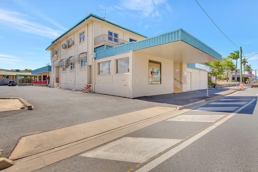Click to view all images 3/99 Musgrave Street Berserker QLD 4701 - Image 3