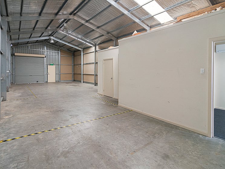 Click to view all images 3/6 Simper Crescent Mount Barker SA 5251 - Image 3