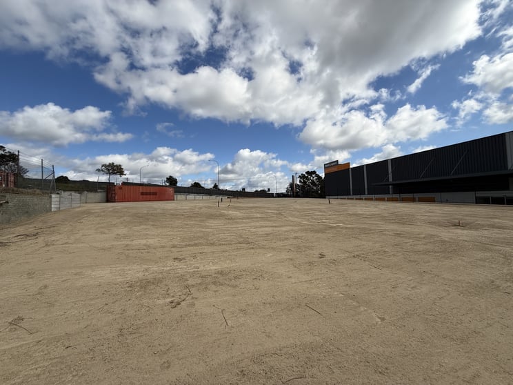 Click to view all images 9-11 Stephens Road Queanbeyan NSW 2620 - Image 2
