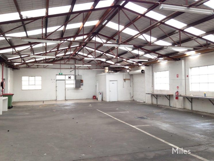 Click to view all images 13 Percy Street Heidelberg West VIC 3081 - Image 2