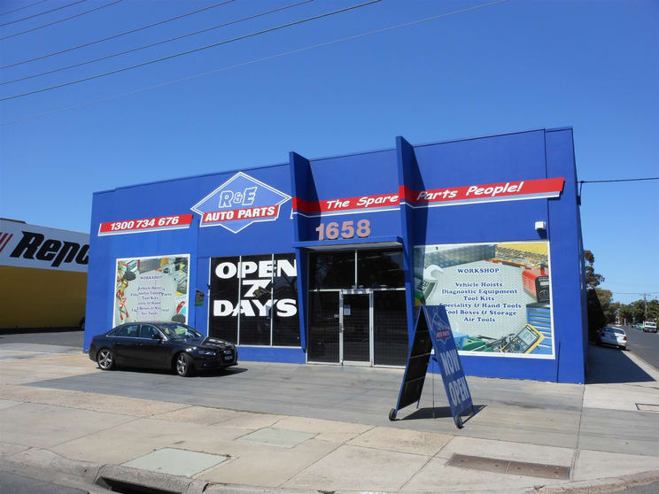 Click to view all images 1658 Centre Rd Springvale VIC 3171 - Image 1