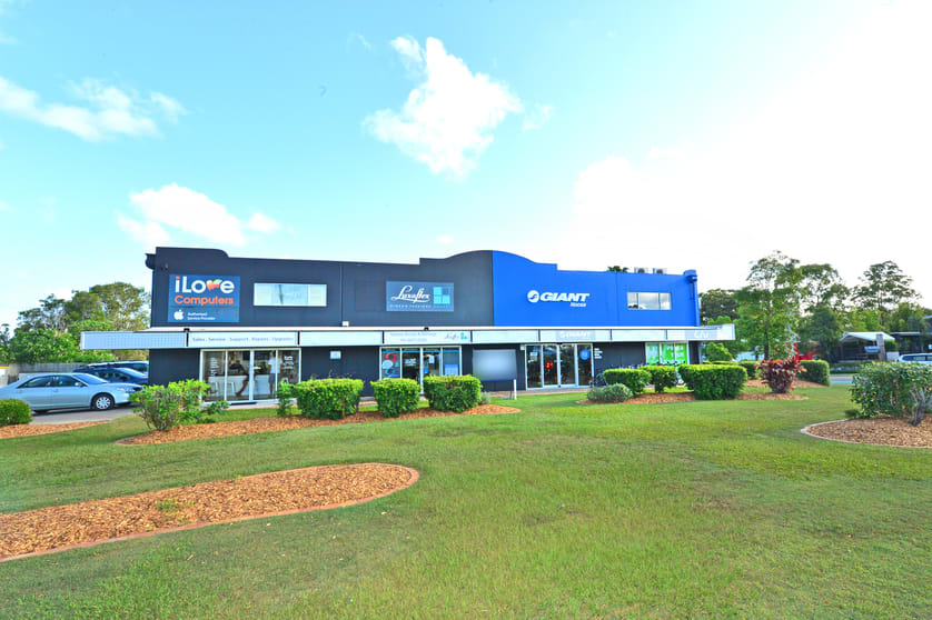 Click to view all images Unit 3/1 Rene Street Noosaville QLD 4566 - Image 1