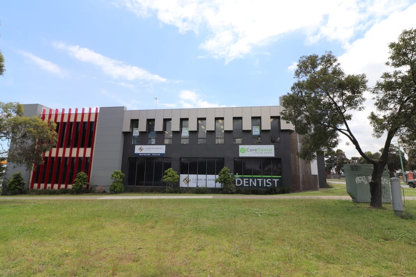 Click to view all images 1/335 Ballarto Road Carrum Downs VIC 3201 - Image 2
