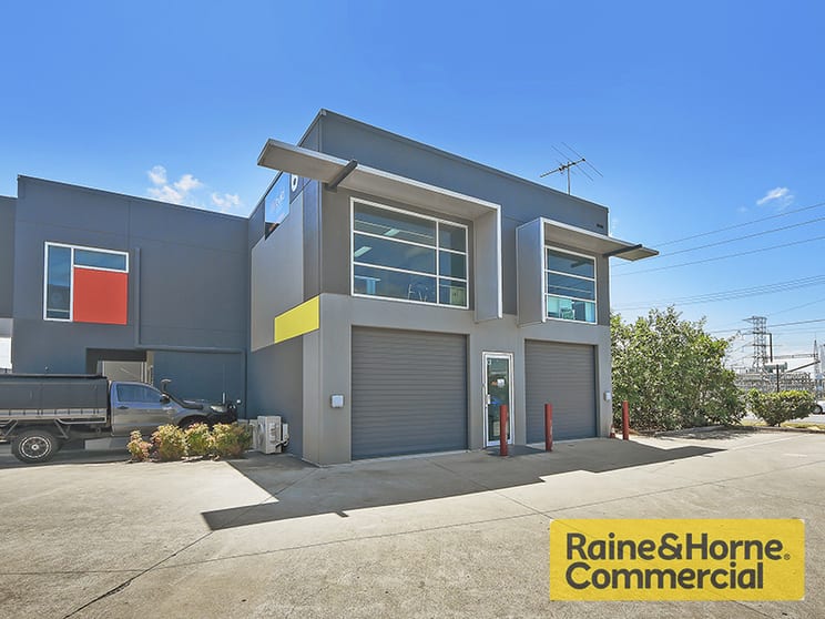 Click to view all images 6/30 Raubers Road Banyo QLD 4014 - Image 1