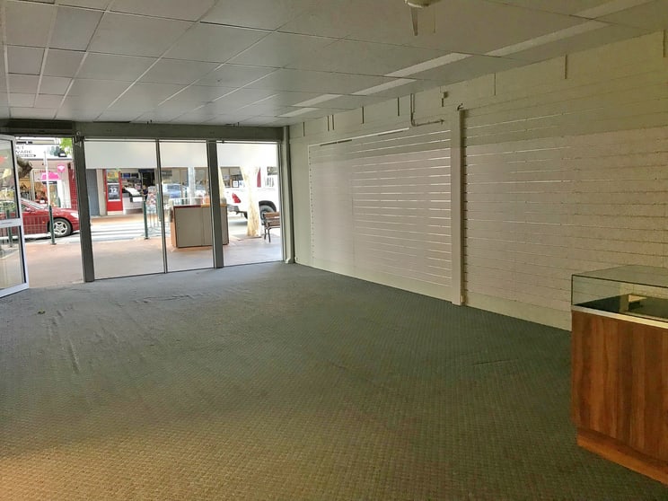 Click to view all images 70 Mary Street Gympie QLD 4570 - Image 2