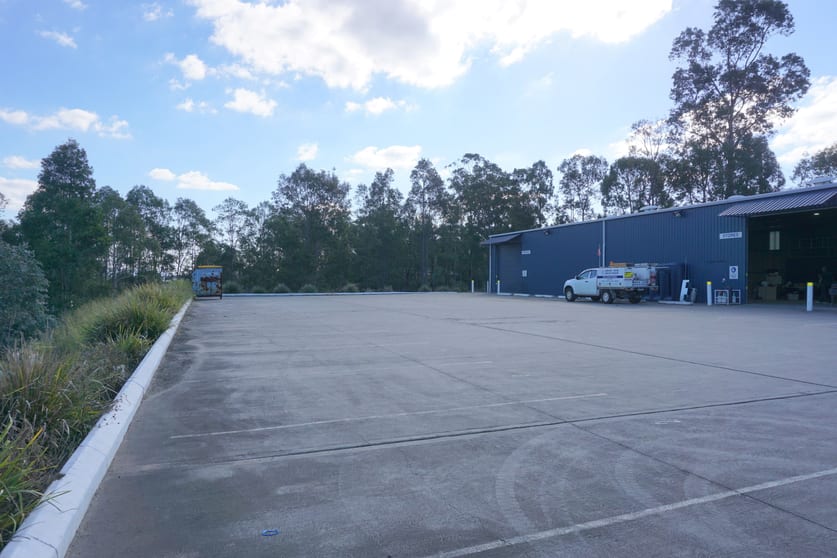 Click to view all images 2 Mathry Close Singleton NSW 2330 - Image 2