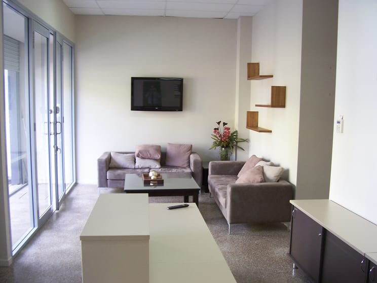 Click to view all images 5 Windmill Place Southport QLD 4215 - Image 1