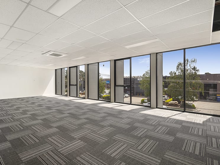 Click to view all images 29 Metropolitan Avenue Nunawading VIC 3131 - Image 3