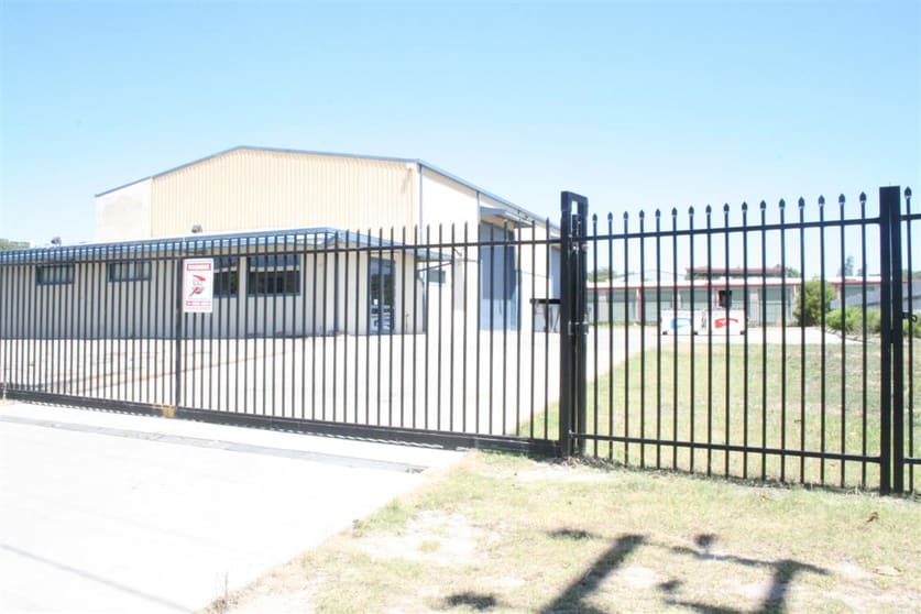 Click to view all images 30 Gateway Blve Morisset NSW 2264 - Image 1