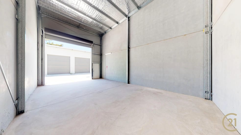 3/6A Commerce Close Taylors Beach NSW 2316 - Image 1