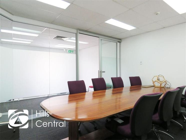 Click to view all images 17b/10 Gladstone Road Castle Hill NSW 2154 - Image 2