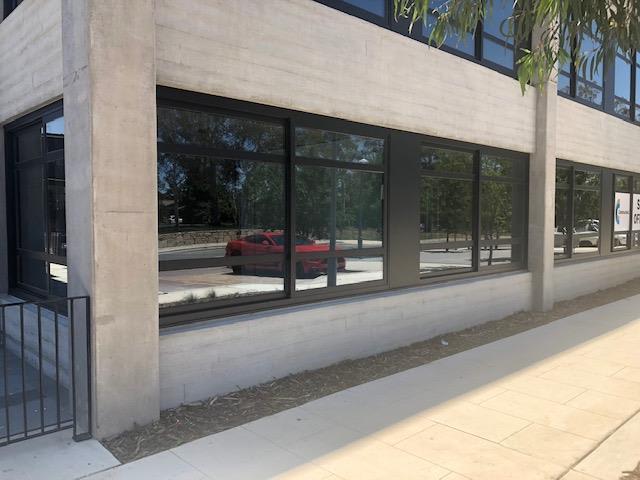 Click to view all images 10/27 The Causeway Kingston ACT 2604 - Image 1