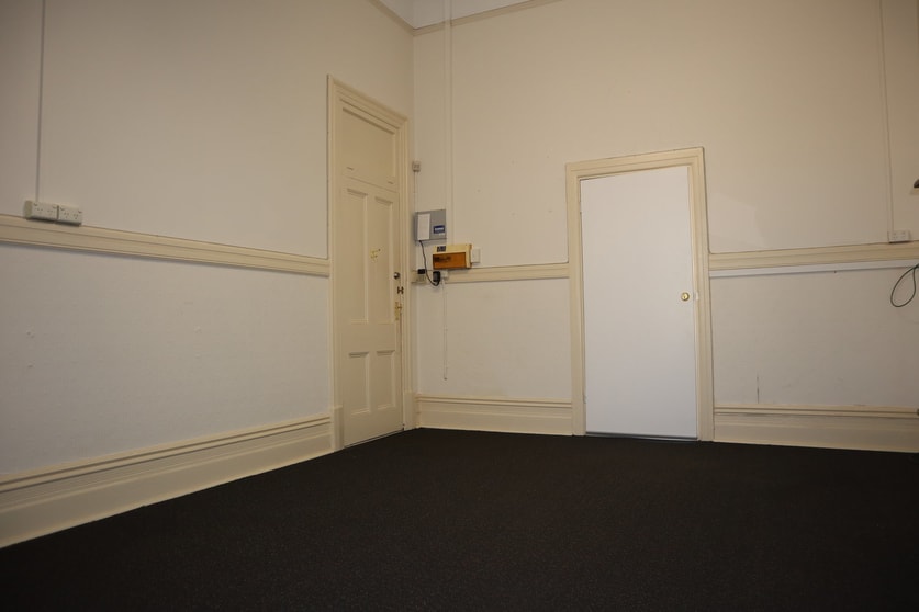 Click to view all images Grd Flr 1/193 Guildford Road Maylands WA 6051 - Image 2