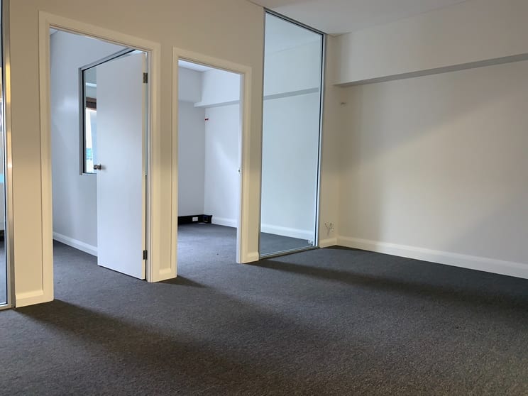 Click to view all images 7/88 Kembla Street Wollongong NSW 2500 - Image 3
