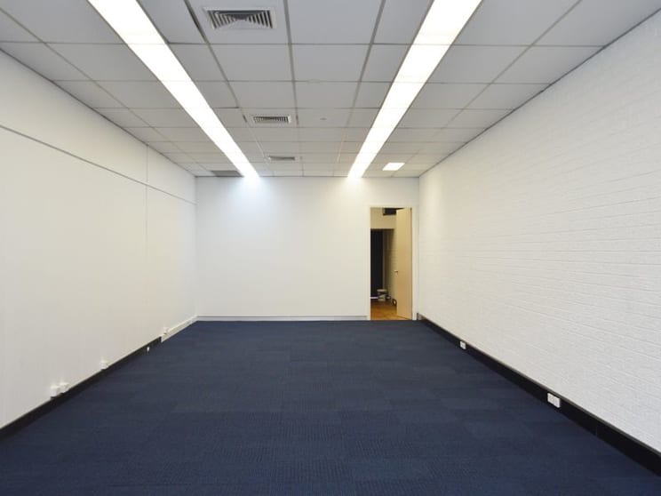 Click to view all images 197 Queen Street St Marys NSW 2760 - Image 2