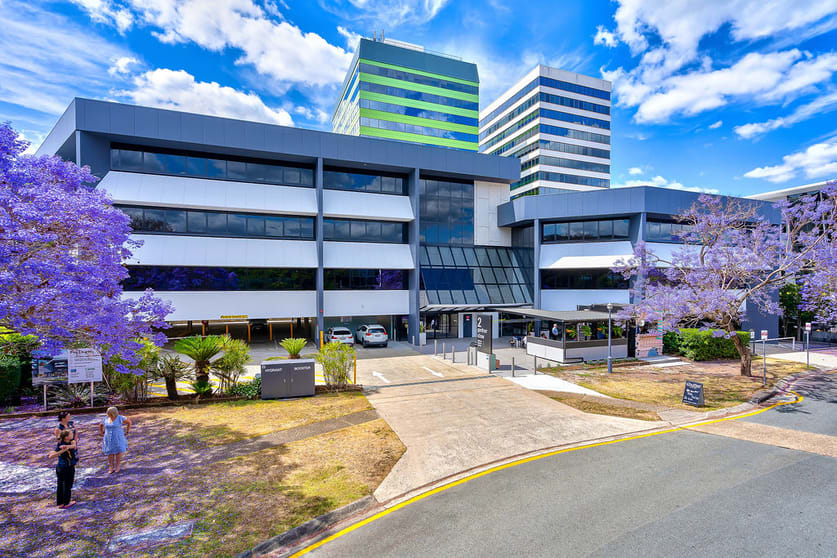 Click to view all images 2 Gardner Close Milton QLD 4064 - Image 1