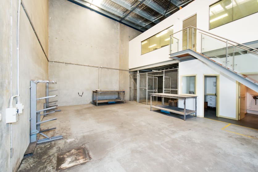 Click to view all images 10/9-19 Meadow Way Botany NSW 2019 - Image 3