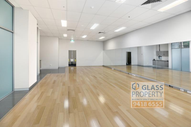 Click to view all images 27 Mars Road Lane Cove NSW 2066 - Image 3