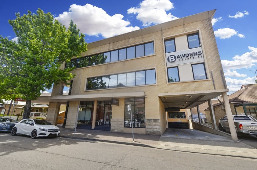 Click to view all images 3/18 - 20 Ross Street Parramatta NSW 2150 - Image 3