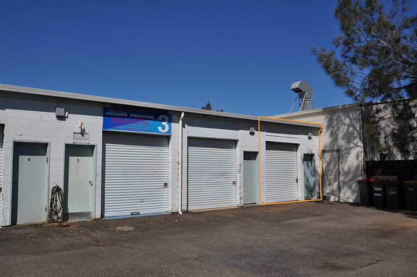 Click to view all images Unit 1/20 Lawson Crescent Coffs Harbour NSW 2450 - Image 1
