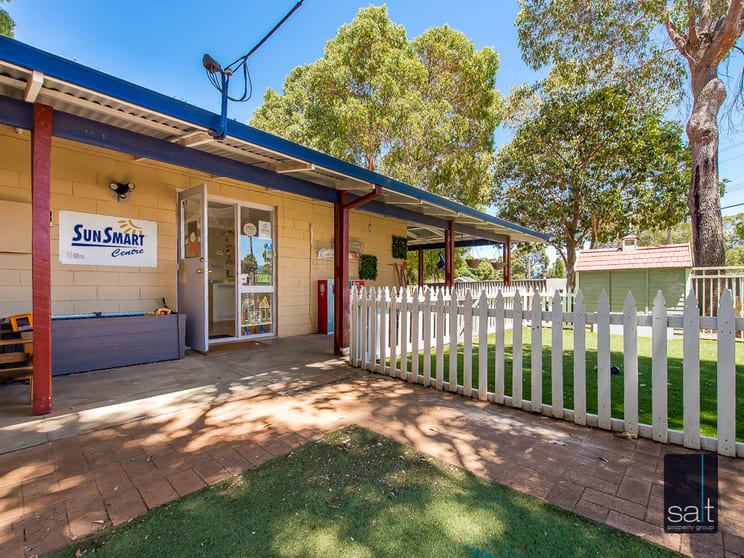 Click to view all images 22 Banksia Road Walliston WA 6076 - Image 3