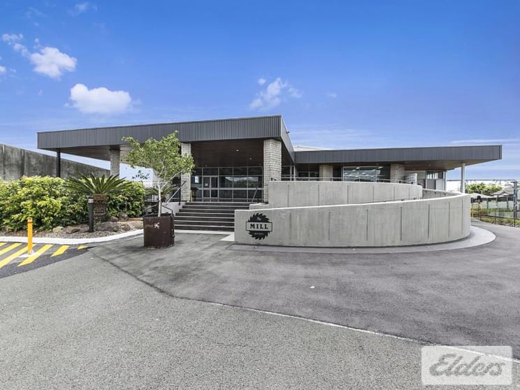 Click to view all images 37 Turbo Drive Coorparoo QLD 4151 - Image 1
