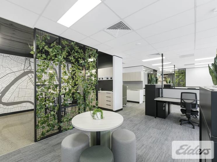 Click to view all images Milton QLD 4064 - Image 3