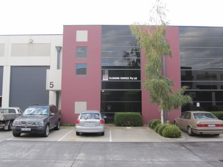 Click to view all images 5/25 Howleys Road Notting Hill VIC 3168 - Image 1