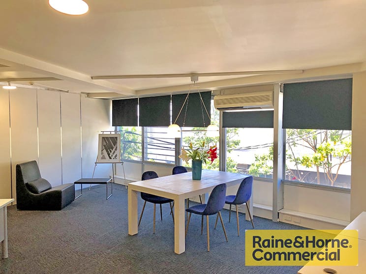 2/68 Commercial Road Newstead QLD 4006 - Image 2